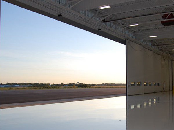 Eixo de acionamento para mecanismo de porta de avião por HEVO STEEL